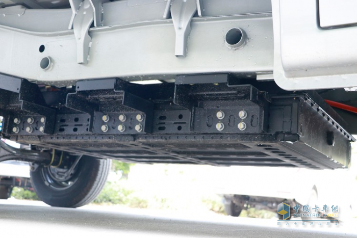 長(zhǎng)安跨越新豹T3PLUS EV：靈活、高效、智能，性?xún)r(jià)比卓越！