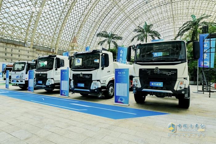 2025銷量目標(biāo)25500臺！重汽成商2025年合作伙伴大會成功舉辦