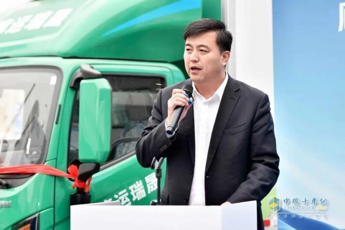 時(shí)代新能源冷鏈運(yùn)輸車首批交付廊運(yùn)集團(tuán)—市場佳績彰顯時(shí)代新能源產(chǎn)品實(shí)力