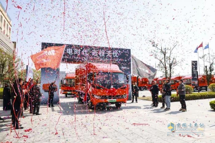 千臺遠程醇氫電動輕卡成功交付上海商橋，醇氫戰(zhàn)略再加速！