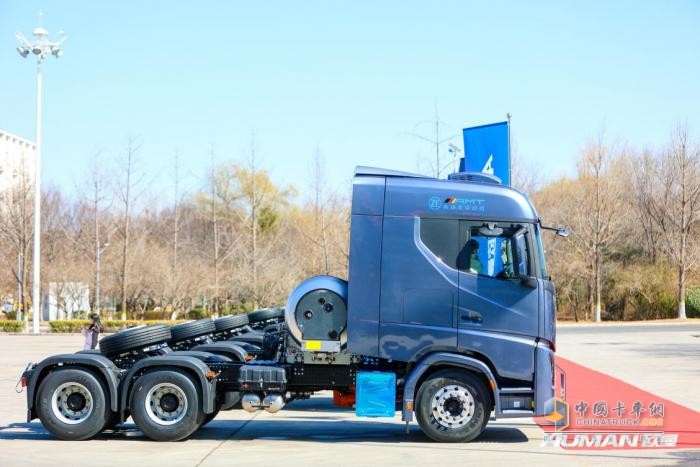 歐曼銀河 7 系列 630 大馬力燃氣車：精進干線物流時效與成本雙效能