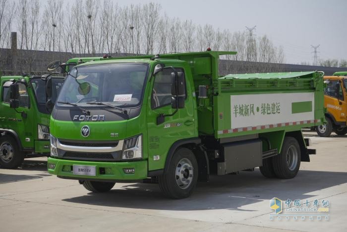 純電工程車表現(xiàn)如何？瑞沃金剛S3 EV續(xù)航長、路權(quán)廣、能下地庫動力強