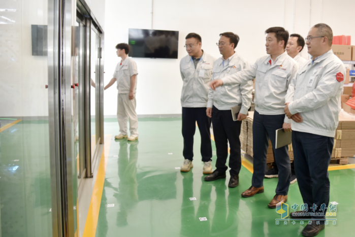 廣汽商用車能源戰(zhàn)略發(fā)布！廣汽日野、廣汽能源共筑廣汽商用車綠色補(bǔ)能新生態(tài)