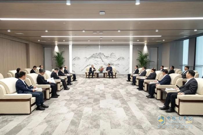 山東重工集團(tuán)與中國物流集團(tuán)簽署戰(zhàn)略合作協(xié)議