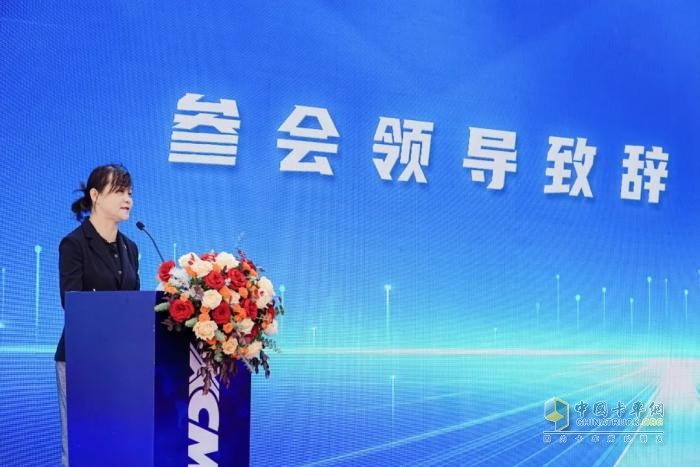百臺(tái)交付！徐工新能源重卡滿(mǎn)電奔赴祖國(guó)西南
