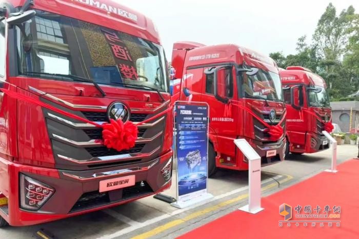 搭載玉柴星輝動(dòng)力的歐曼港口牽引車在深圳批量簽單