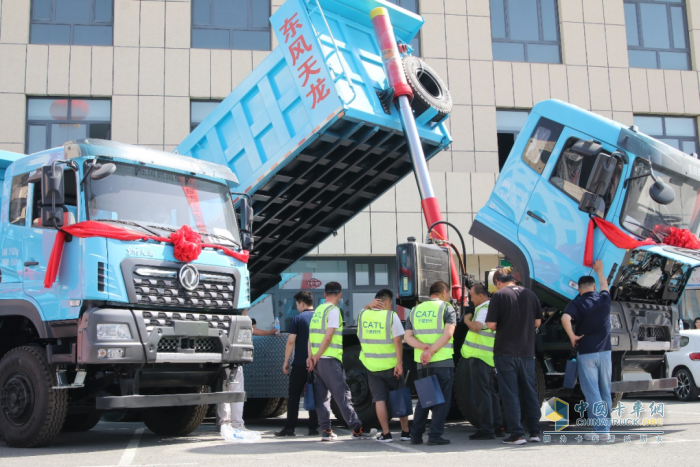 東風(fēng)商用車：再獲1000臺訂單！這次是新能源重卡