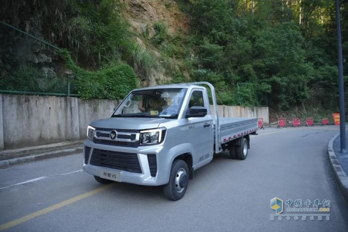 實(shí)測(cè)祥菱V5的“戰(zhàn)斗力”：一車通吃的“增收王”！