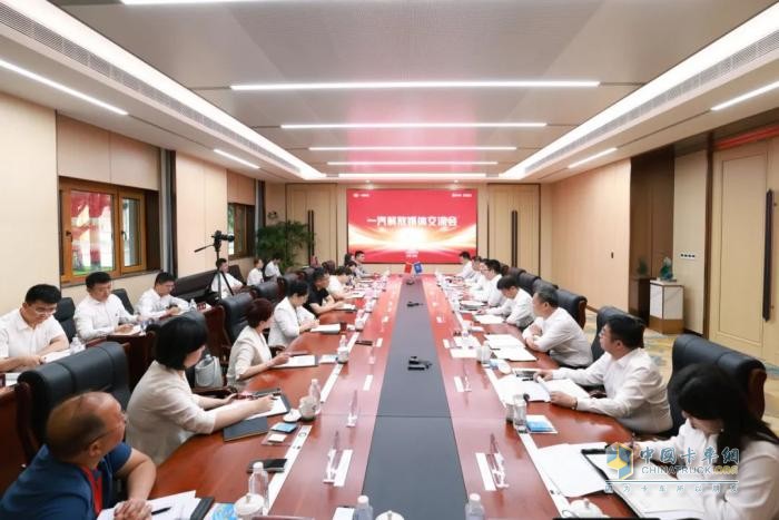 “價(jià)格屠夫”此起彼伏，解放憑什么敢Say No？