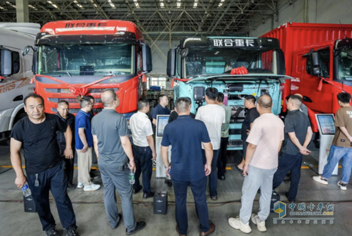 訂單350臺(tái)！聯(lián)合重卡金麒麟、電麒麟再現(xiàn)秒罄盛況！