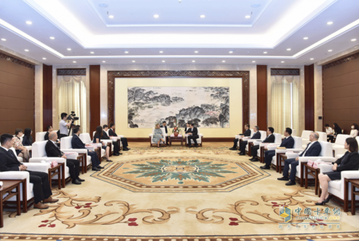康明斯與卓品智能簽署合作協(xié)議，開拓軟件電子新機遇