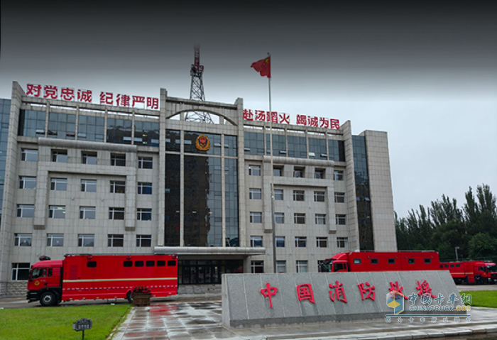 森源鴻馬戰(zhàn)勤保障車輛助力內蒙古建立戰(zhàn)勤保障體系   