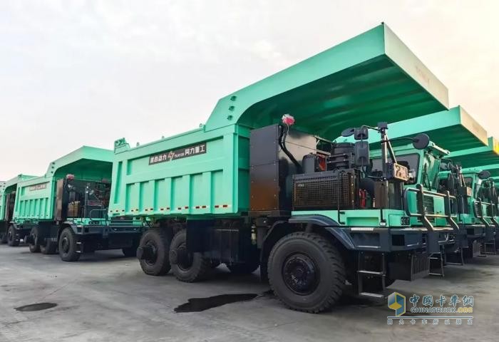 玉柴大馬力混合動(dòng)力礦卡批量出口秘魯