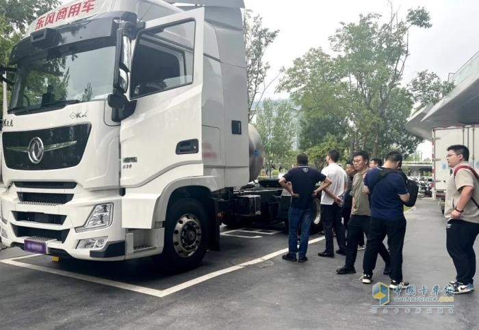 東風商用車：強強聯(lián)合 樹立標桿 智能輔助駕駛重卡試乘試駕品鑒會在西安舉辦