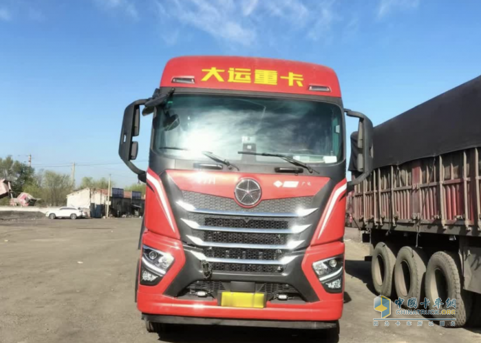 十年前就接觸燃氣重卡 張總為何敢一口氣買5輛大運V7H？