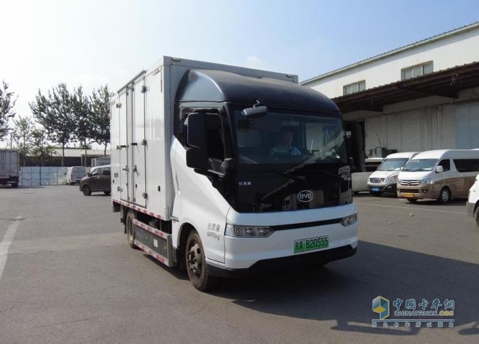 綠水青山正多嬌 比亞迪T5D成功入圍綠色運(yùn)輸純電載貨車型評(píng)選！