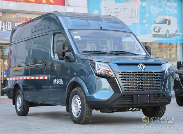 廂貨車買它最劃算！東風(fēng)御風(fēng)V9+低油耗、高承載，運(yùn)營成本更低