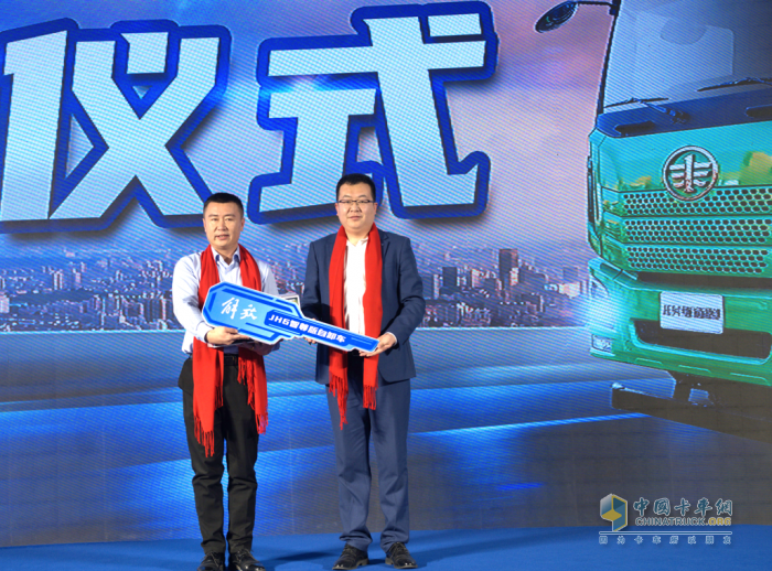 五大升級(jí)！解放青汽?JH6智尊版助您暢享新程！