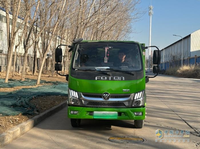 工程用車(chē)內(nèi)卷如何破？宋建威選擇瑞沃金剛S1純電自卸車(chē)