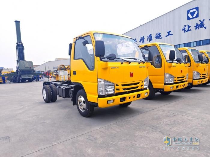 品牌疊加 資源共享，慶鈴汽車與徐工隨車簽署戰(zhàn)略合作協(xié)議