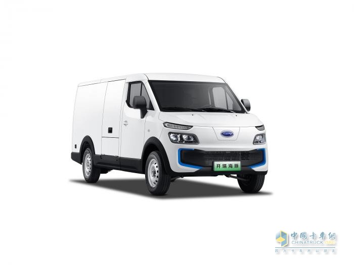 身披朝霞與夜幕，開(kāi)瑞海豚車(chē)主王永祥用奮斗裝點(diǎn)幸福人生