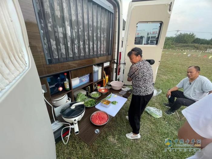 東風(fēng)御風(fēng)V9+：生活如旅途，萬境皆自由