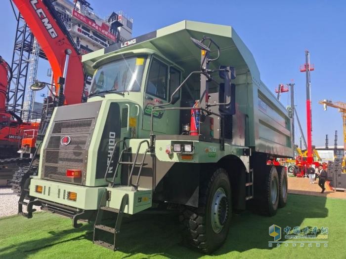 發(fā)力工程機械，注入綠色動能-bauma CHINA 2024上海寶馬展上的微宏“芯”能量