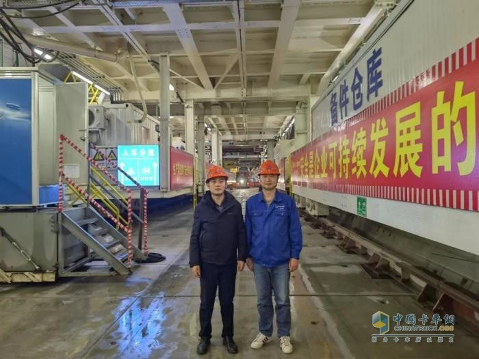 勞模工匠“跨界”合作擦出火花，定制“掃路神器”助企解難題