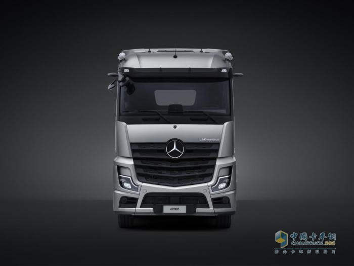 成冷鏈運(yùn)輸奪冠熱門(mén) 奔馳Actros 2653牽引車(chē)為何受到用戶(hù)信賴(lài)？