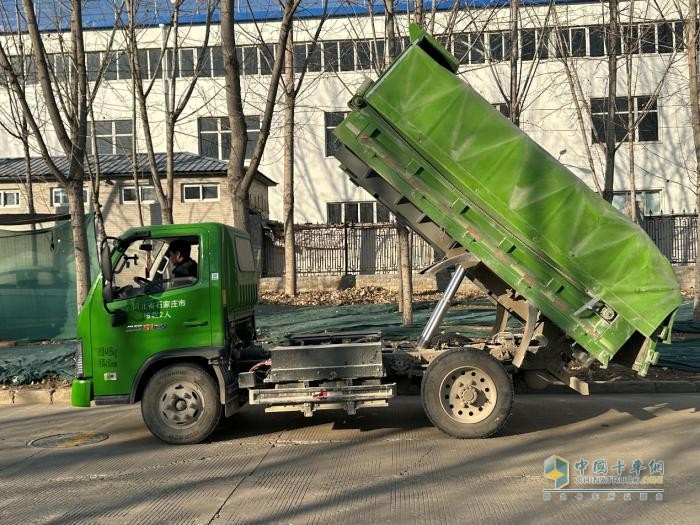 工程用車(chē)內(nèi)卷如何破？宋建威選擇瑞沃金剛S1純電自卸車(chē)