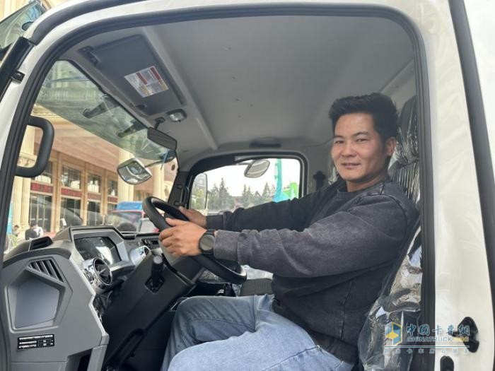 在云南市場備受歡迎 飛碟汽車新能源汽車如何成就“三好學生”？