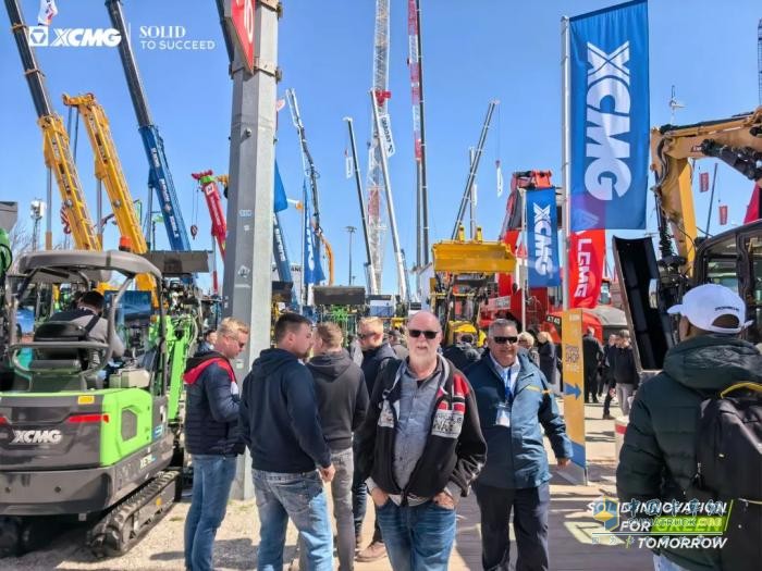 在歐洲、為歐洲！徐工集團攜“中國方案”閃耀德國寶馬展Bauma 2025