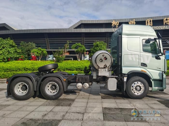國(guó)四置換至高省11萬！乘龍H5V創(chuàng)富版LNG牽引車重磅來襲