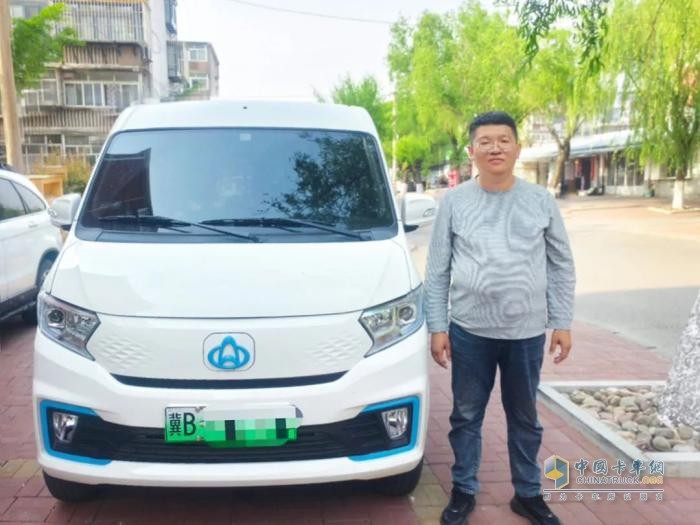 長安跨越星V7EV：唐山張先生的釣魚伴侶與家庭出游新選擇