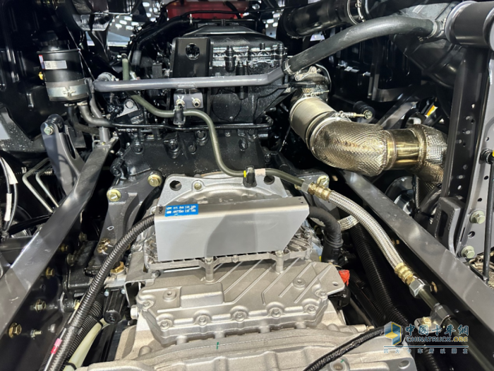 單趟多拉800公斤！乘龍H7 Pro 6×2 冷藏車(chē)助你領(lǐng)“鮮”冷鏈！