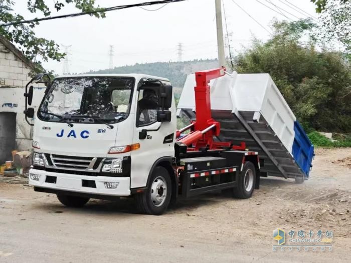 駿鈴新能源工程車頻頻交車，開啟綠色城建新未來