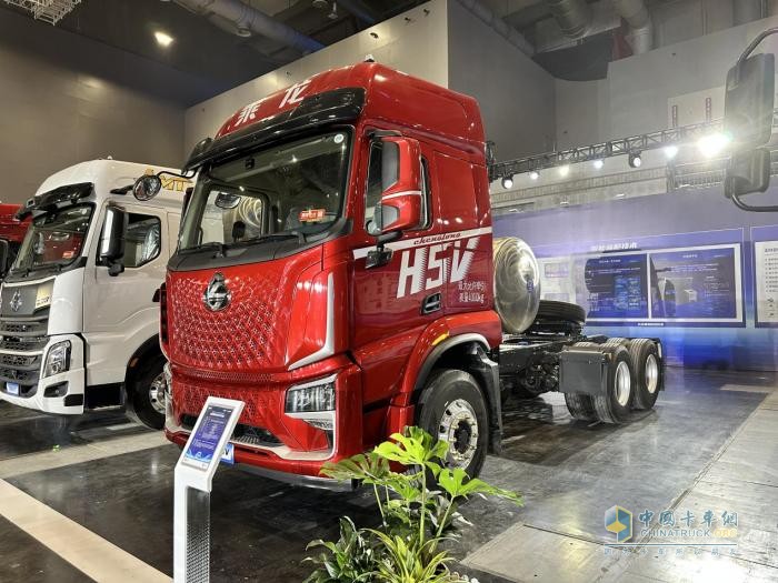東風(fēng)柳汽,乘龍H5V創(chuàng)富版LNG牽引車,資源運輸
