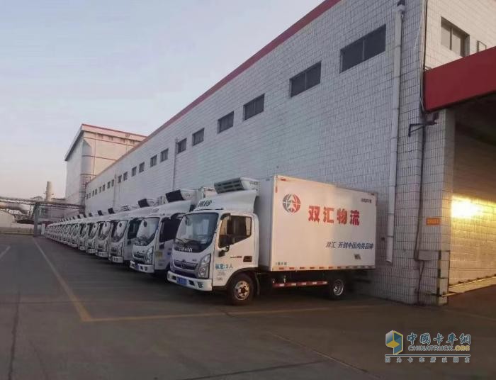 奧鈴北極熊冷藏車用實(shí)力贏得雙匯肯定