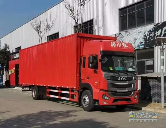 汽車(chē)配件運(yùn)輸28年 江淮格爾發(fā)讓他從跟車(chē)變老板