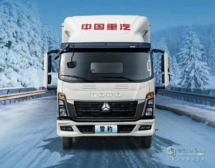HOWO雪豹冷藏車,海鮮運輸,高效節(jié)能