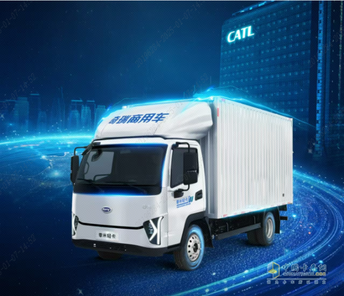 中國(guó)卡車網(wǎng)2025年度盛典，零米輕卡獲“最美電動(dòng)輕卡”獎(jiǎng)