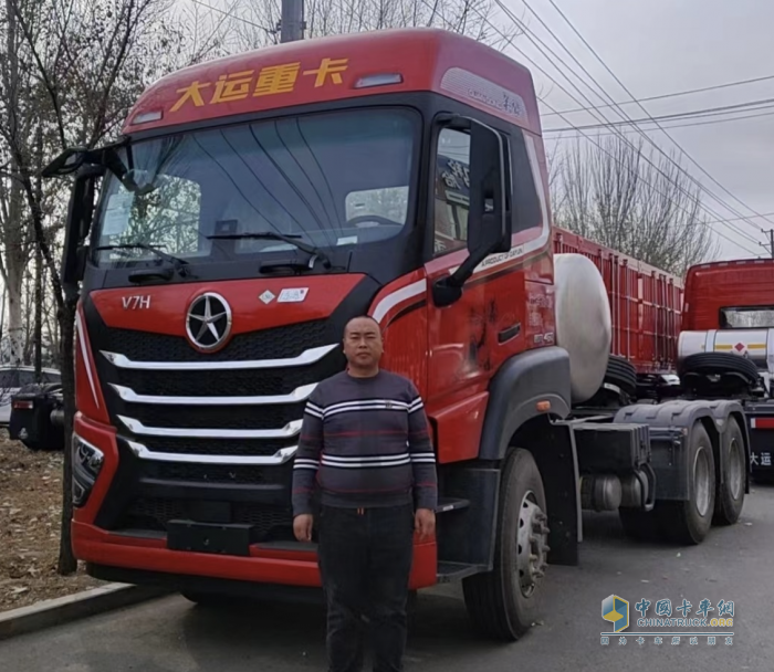 十年前就接觸燃氣重卡 張總為何敢一口氣買5輛大運V7H？
