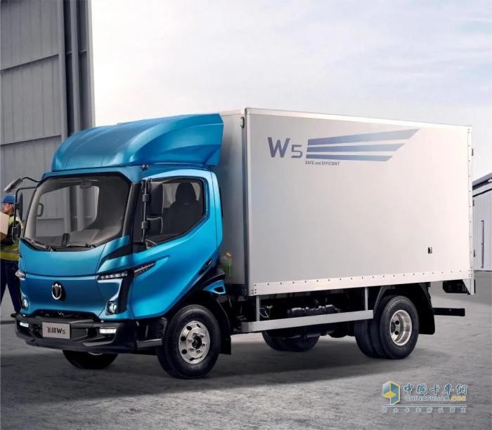 中秋在哪過？飛碟W5讓卡車司機(jī)自己選！