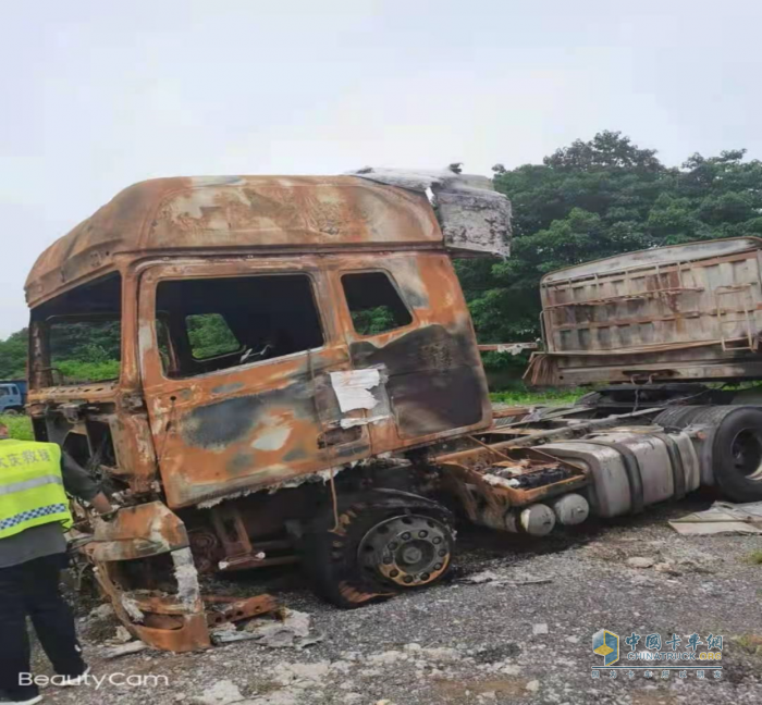 不花一分錢提新車，解放J7煥新服務(wù)強(qiáng)力止損