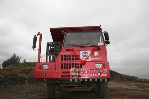 試駕主角登場(chǎng)--艾里遜自動(dòng)檔HOVA60礦用車