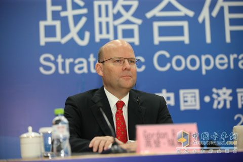 凱傲首席執(zhí)行官 Gordon Riske