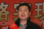 東風(fēng)柳汽表彰先進(jìn)經(jīng)銷商代表--昆明隆昌汽貿(mào)總經(jīng)理張云華