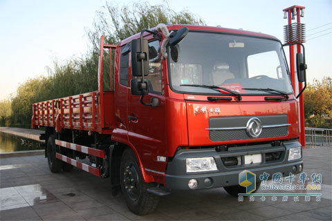 東風(fēng)商用車(chē)參展產(chǎn)品——東風(fēng)天錦