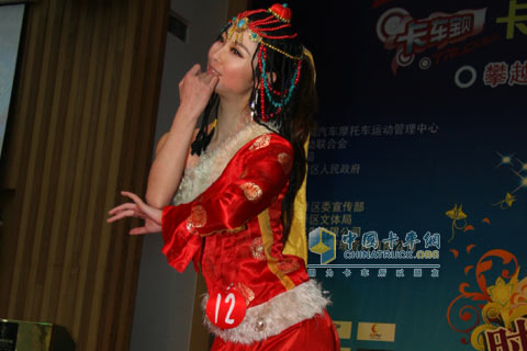 酷似大S的卡車(chē)寶貝