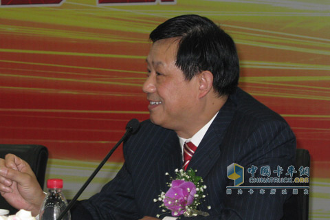 一汽無錫柴油機(jī)廠黨委書記蔡真法